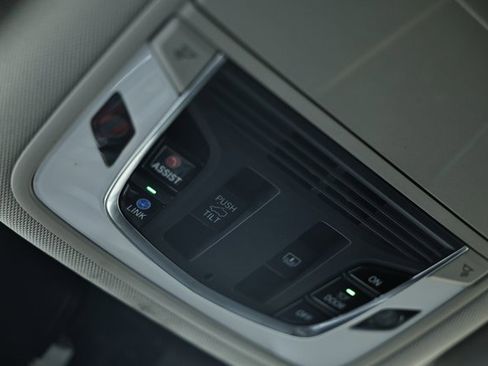 Used 2021 Acura RDX Advance Package image 40