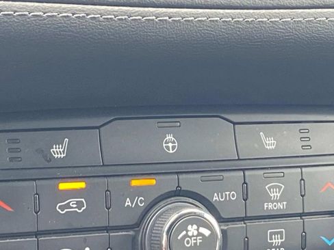 Used 2021 Dodge Durango GT image 23