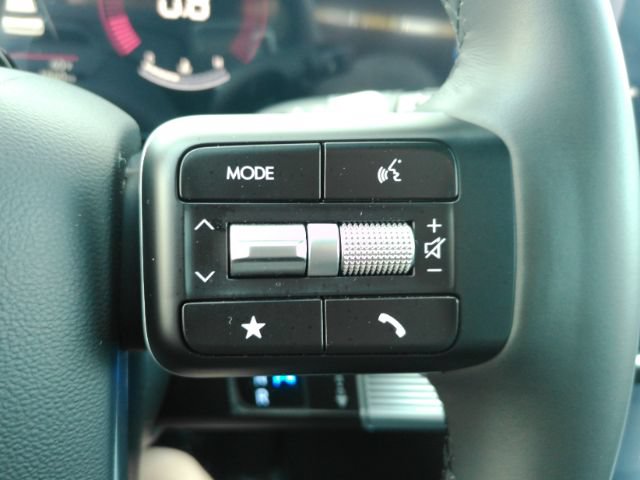 Used 2024 Hyundai Santa Fe SEL FWD image 41