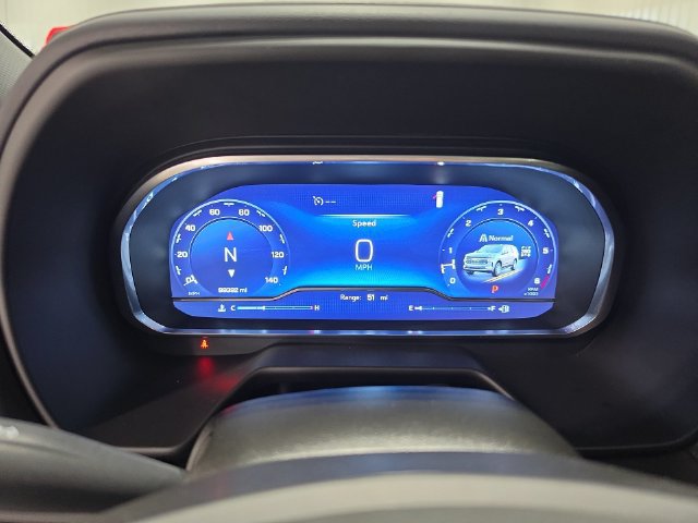 Used 2023 Chevrolet Tahoe LT w/ Luxury Package AWD/4WD image 12