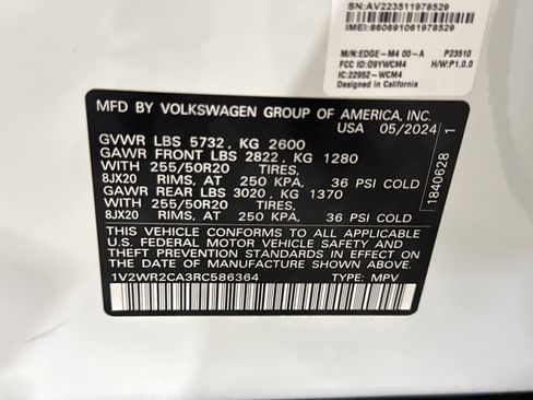 Used 2024 Volkswagen Atlas SE FWD image 38