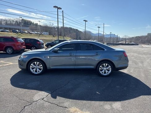 Used 2010 Ford Taurus SEL image 5