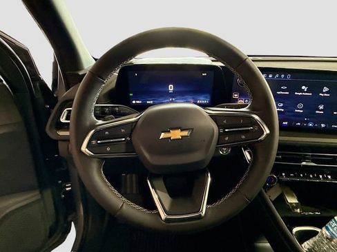 New 2026 Chevrolet Traverse LT w/ LPO, Floor Liner Package AWD/4WD image 12