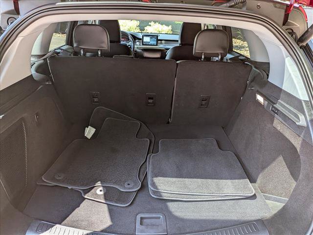 Used 2021 Lincoln Corsair AWD w/ Premium Package image 19