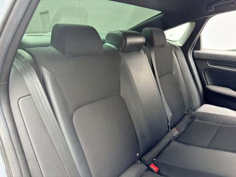 Used 2024 Honda Civic Sport image 31