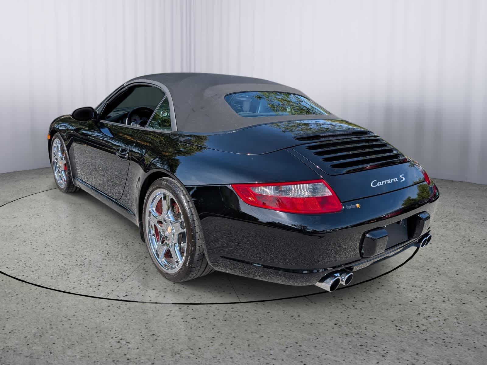 Used 2006 Porsche 911 Carrera S RWD image 5