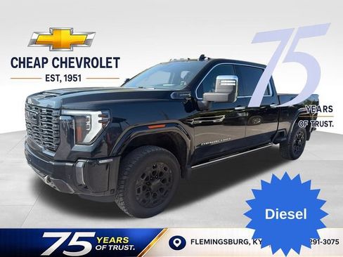 Used 2024 GMC Sierra 2500 Denali Ultimate AWD/4WD image 1