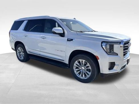 Used 2022 GMC Yukon SLT w/ SLT Premium Package AWD/4WD image 7