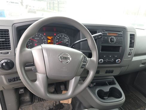 Used 2017 Nissan NV 3500 S w/ Power Package image 11