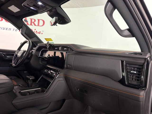 Used 2023 GMC Sierra 1500 AT4 w/ Technology Package AWD/4WD image 37