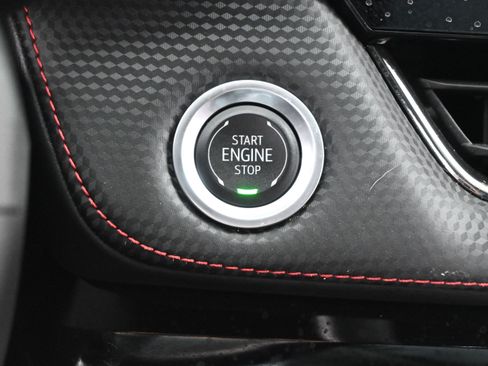 Used 2025 Chevrolet Equinox RS w/ Safety and Technology Package FWD image 21