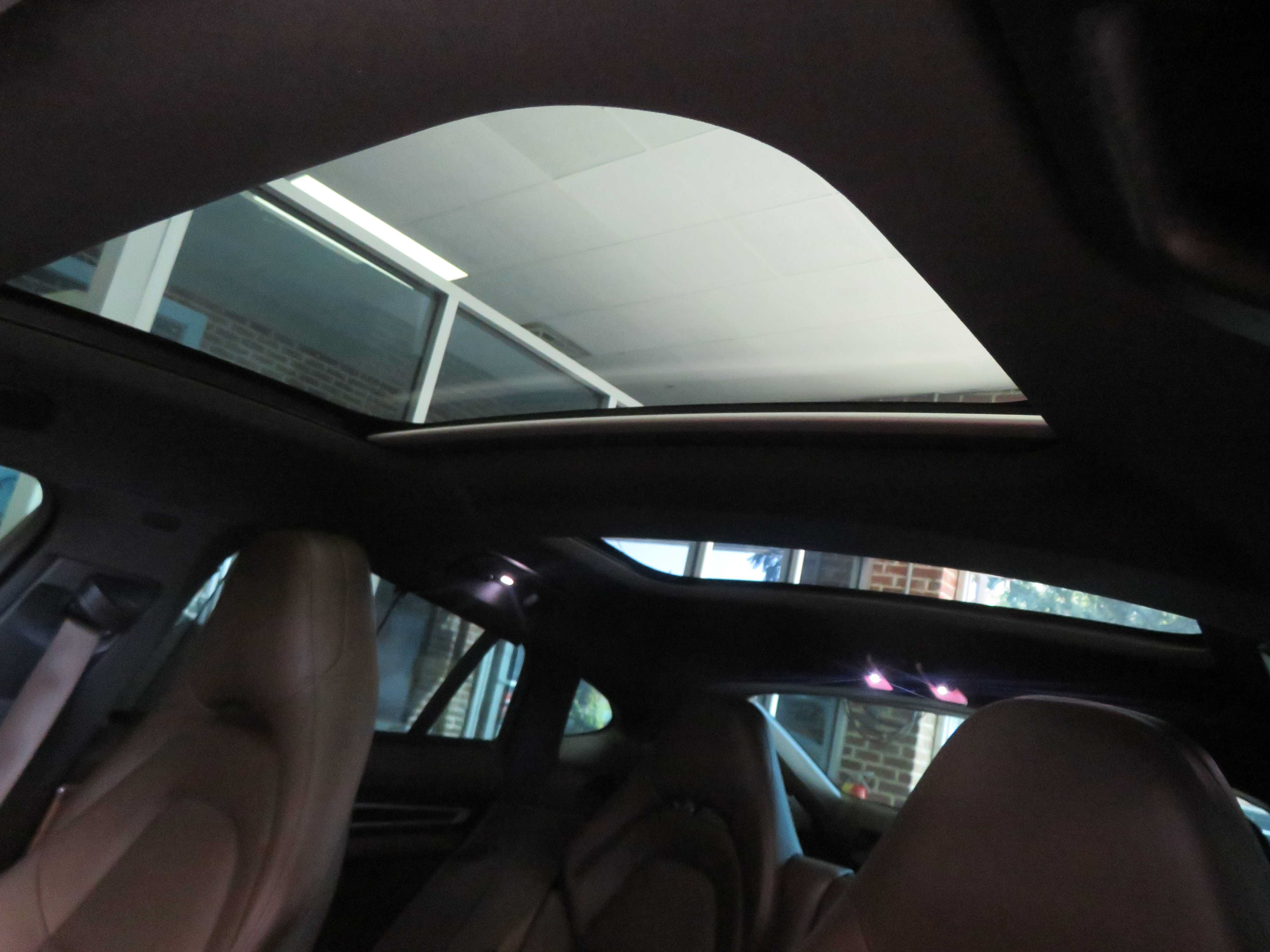 Used 2018 Porsche Panamera 4S AWD/4WD image 53