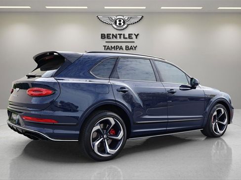 Certified 2023 Bentley Bentayga image 9