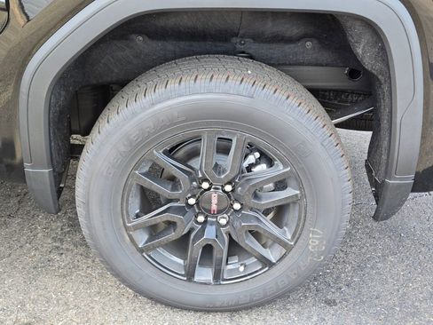 New 2026 GMC Sierra 1500 Elevation w/ Elevation Premium Package AWD/4WD image 9