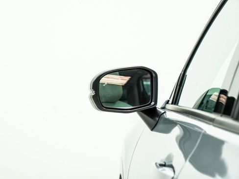 Used 2025 Honda HR-V EX-L image 14