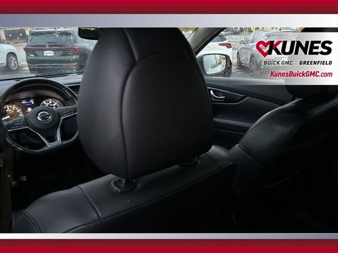 Used 2018 Nissan Rogue SL w/ Premium Package image 33