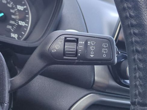 Used 2018 Ford EcoSport SE FWD image 26