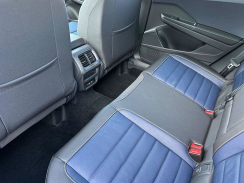 New 2026 Volkswagen Taos SEL AWD/4WD image 11