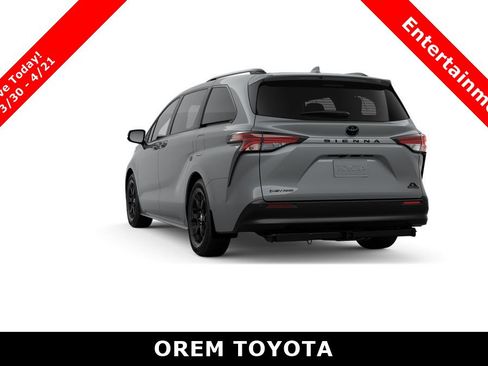 New 2026 Toyota Sienna XLE Woodland Edition image 7
