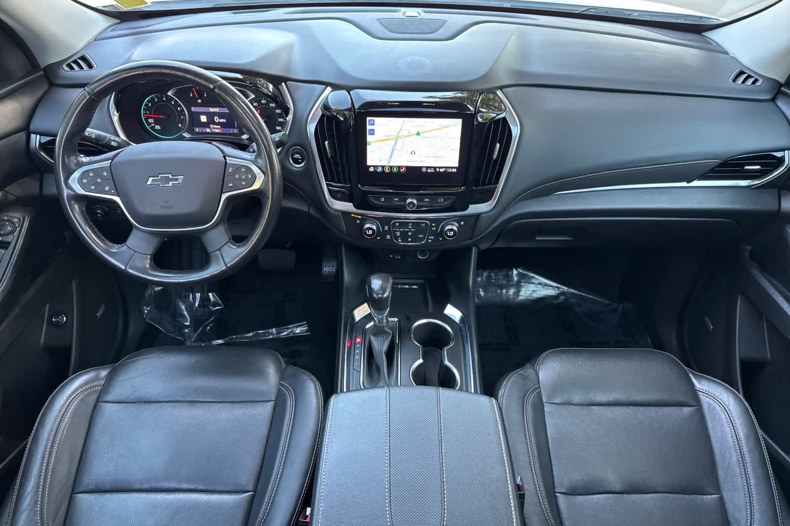 Used 2021 Chevrolet Traverse Premier w/ Redline Edition FWD image 3