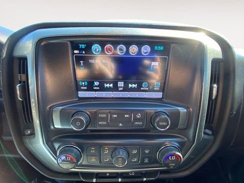 Used 2018 Chevrolet Silverado 1500 LT w/ All Star Edition image 22