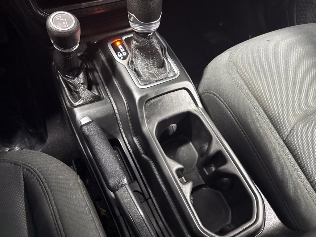 Used 2019 Jeep Wrangler Sport AWD/4WD image 20