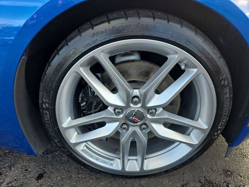 Used 2015 Chevrolet Corvette Stingray Coupe w/ 2LT Preferred Equipment Group image 16