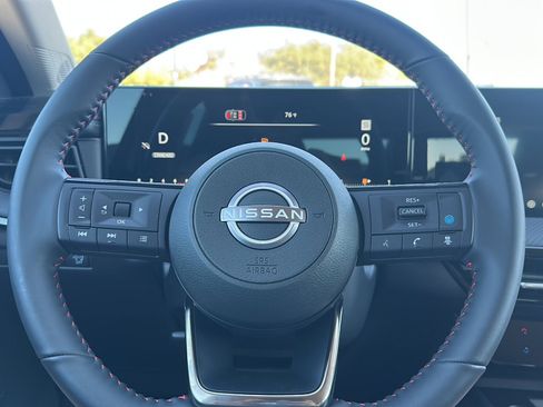 New 2026 Nissan Kicks SR image 17