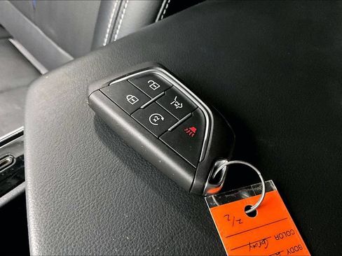 Used 2023 Cadillac Lyriq 2WD image 11