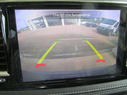 Used 2023 Chrysler Pacifica Limited image 49