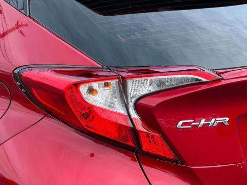 Certified 2021 Toyota C-HR XLE image 10