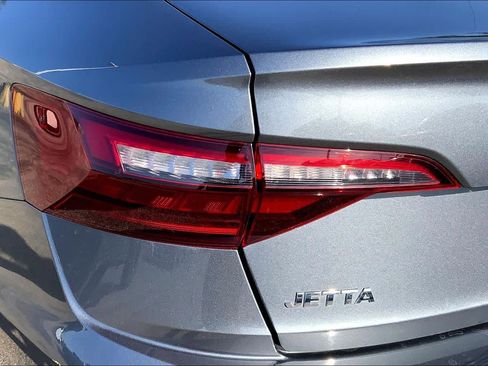 Used 2021 Volkswagen Jetta S FWD image 25