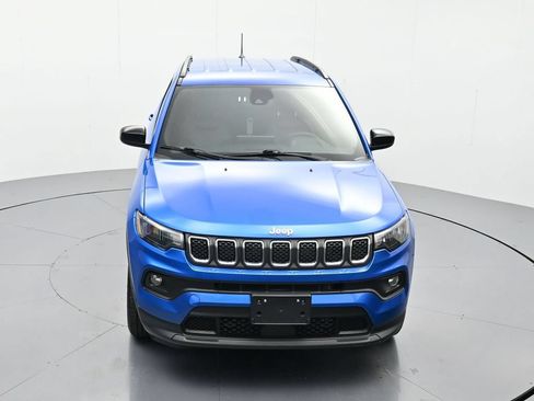Used 2024 Jeep Compass Latitude AWD/4WD image 28