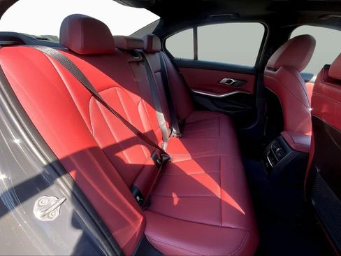 Used 2023 BMW 330i Sedan w/ Driving Assistance Package image 19