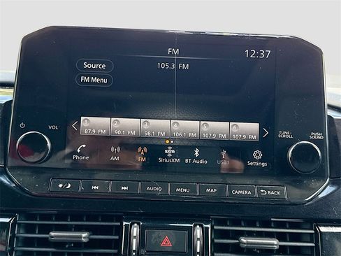 Used 2022 Nissan Pathfinder Platinum w/ Cargo Package image 16