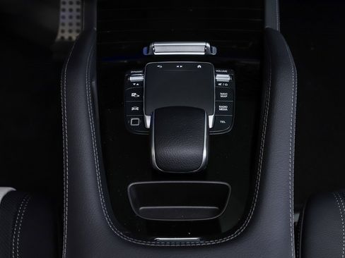 New 2026 Mercedes-Benz GLE 450 4MATIC image 17