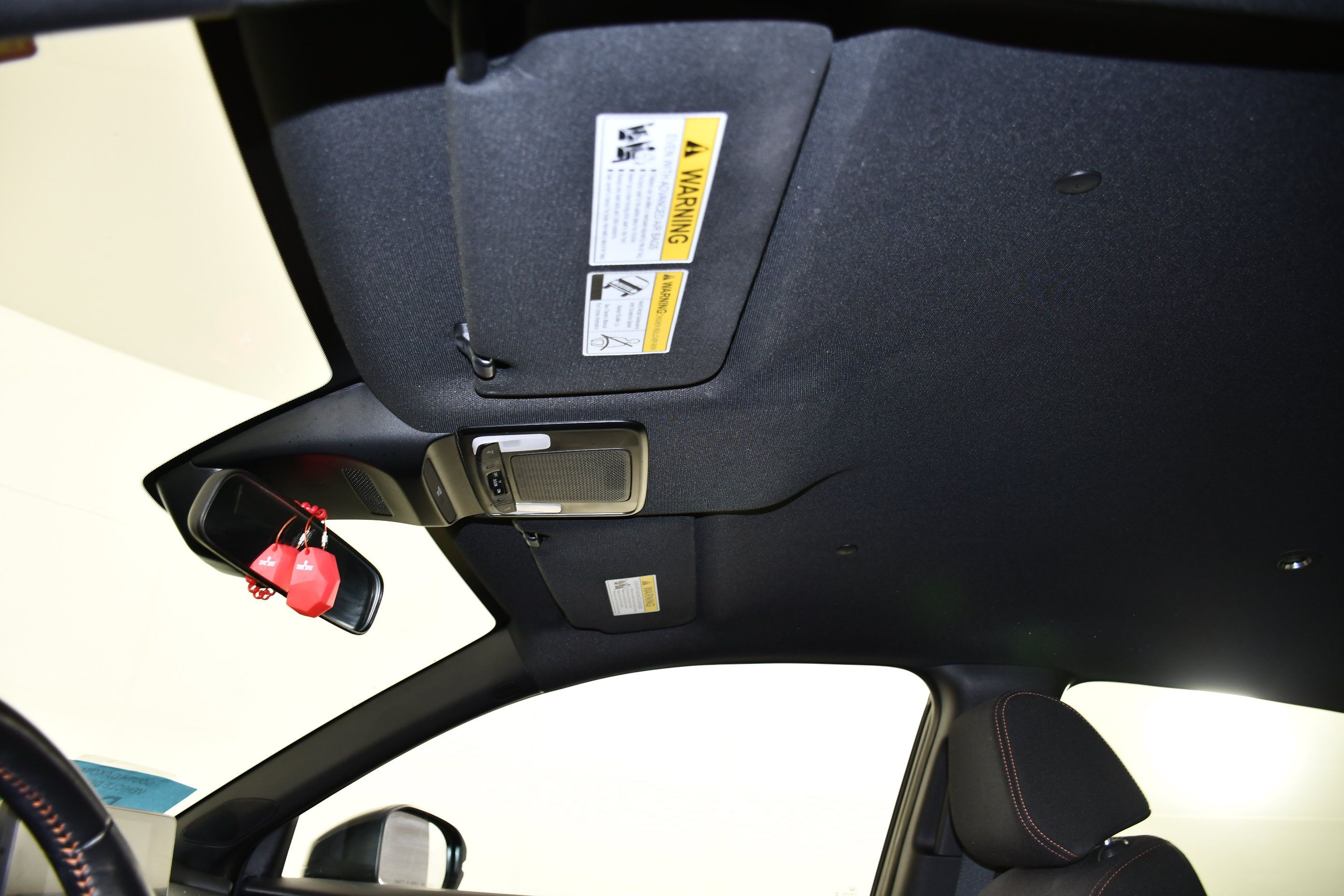 Certified 2025 Honda HR-V Sport image 36