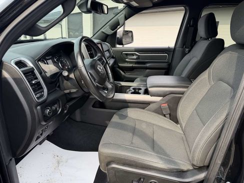 Used 2019 RAM 1500 Big Horn AWD/4WD image 10