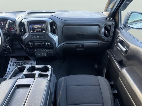 Used 2021 Chevrolet Silverado 1500 Custom w/ LPO, Dark Essentials Package image 11