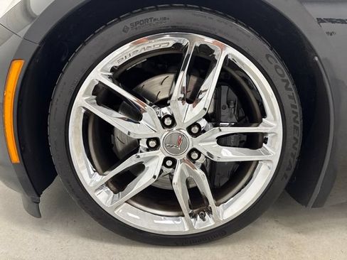 Used 2015 Chevrolet Corvette Stingray Convertible w/ 3LT Preferred Equipment Group RWD image 41