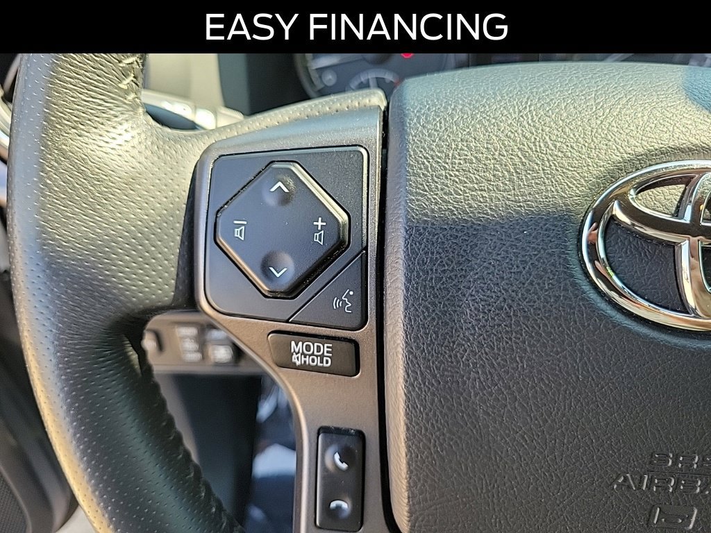 Used 2017 Toyota Tacoma TRD Sport w/ Tow Package (A/T) AWD/4WD image 23