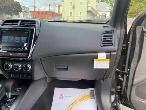 New 2025 Mitsubishi Outlander Sport AWD image 28