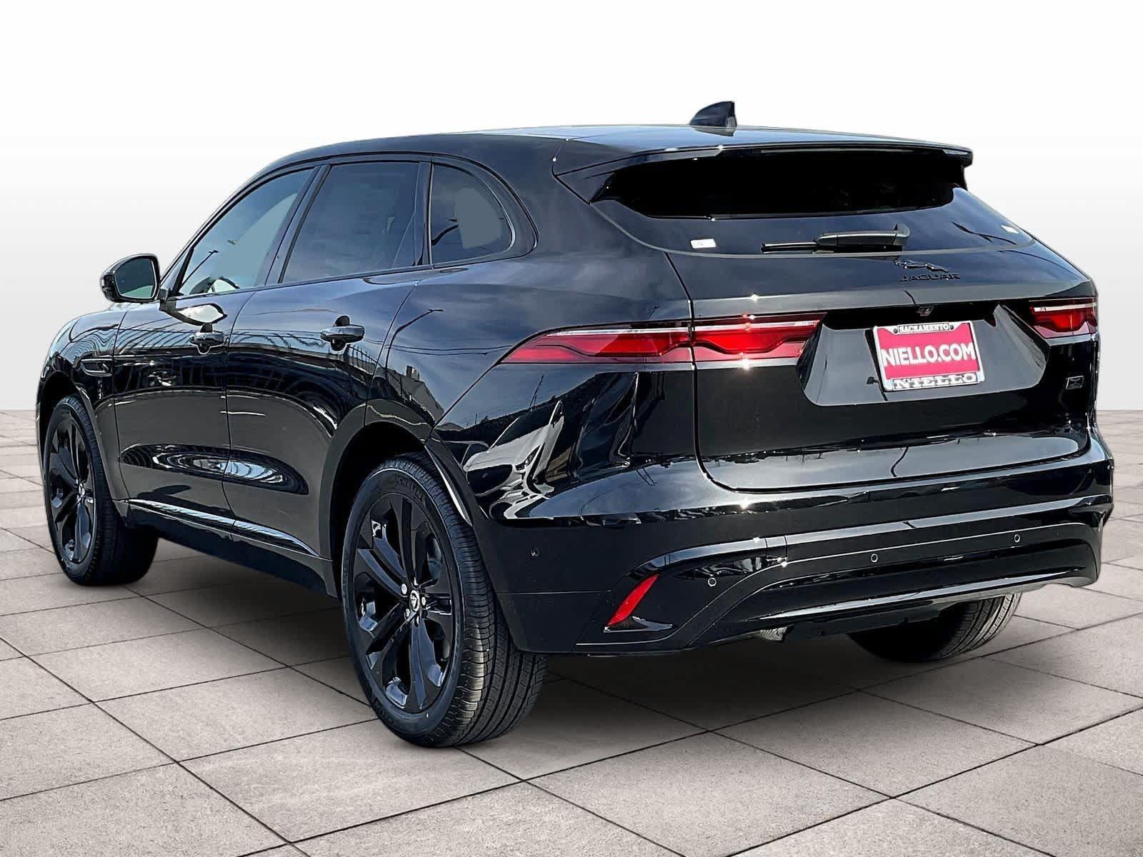 New 2026 Jaguar F-PACE R-Dynamic S AWD/4WD image 3