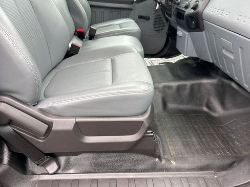 Used 2015 Ford F250 XL image 18