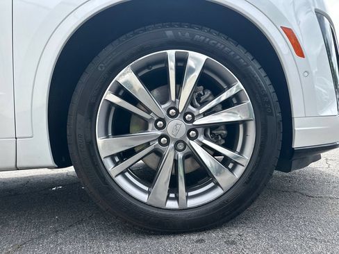 Certified 2024 Cadillac XT6 Premium Luxury w/ Technology Package AWD/4WD image 12
