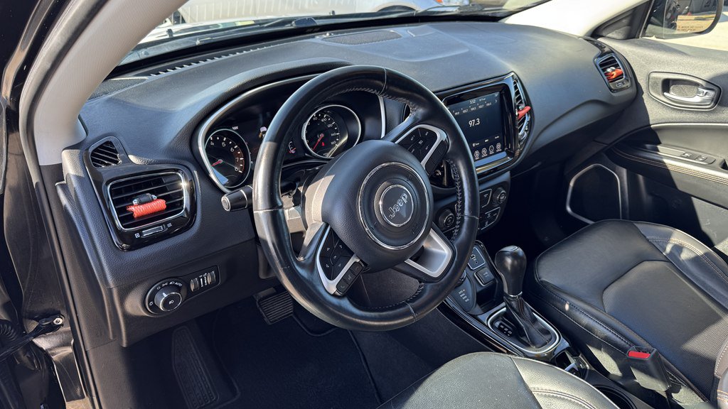 Used 2019 Jeep Compass Limited AWD/4WD image 14