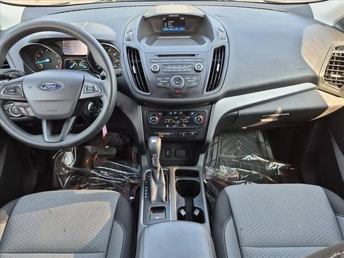 Used 2017 Ford Escape SE FWD image 18