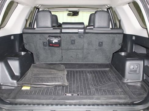 Used 2022 Toyota 4Runner SR5 Premium w/ Moonroof Package image 7