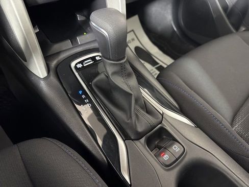 Used 2025 Toyota Corolla Cross AWD Hybrid image 17