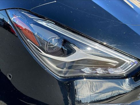 Used 2025 Mercedes-Benz CLA 250 image 27